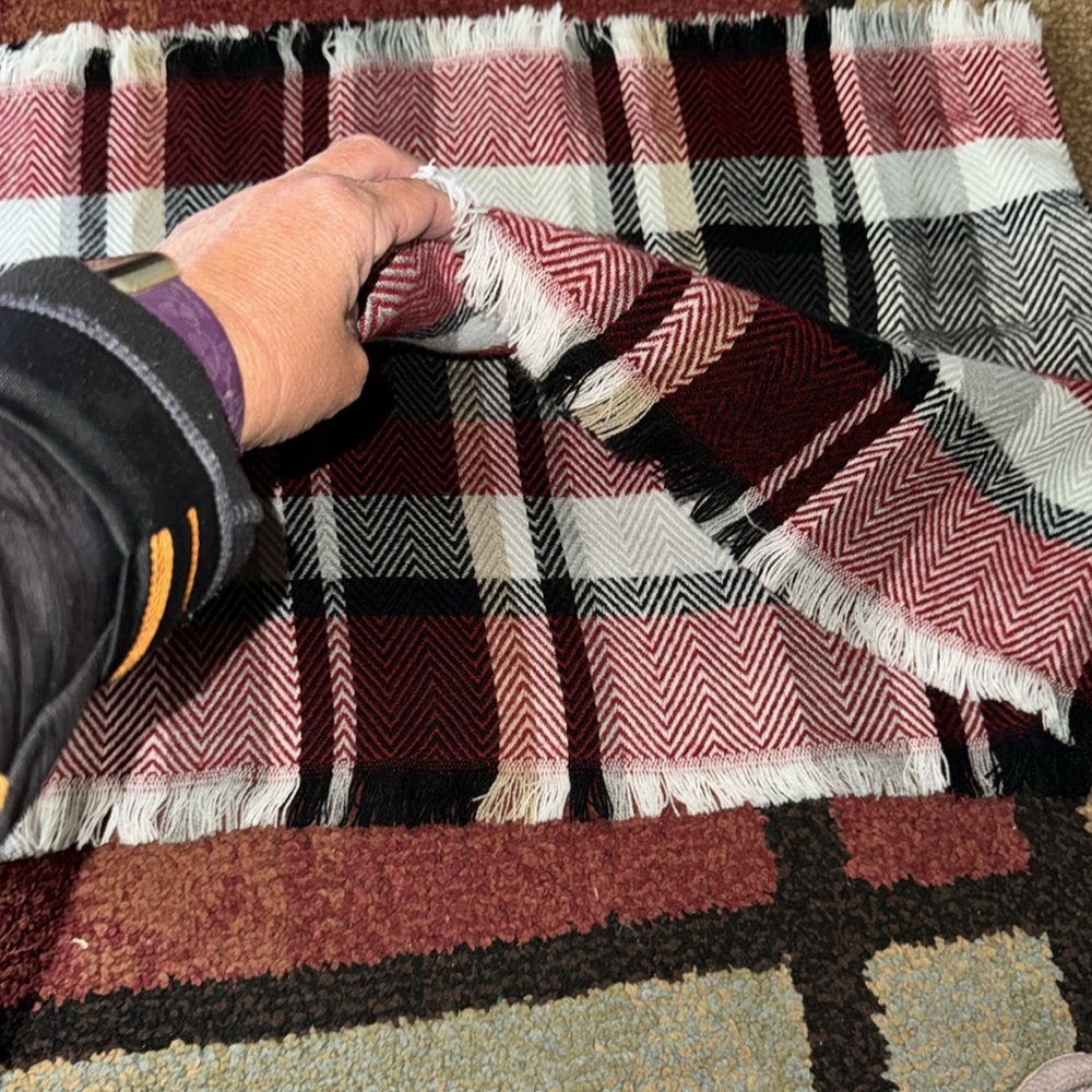 Scarf - Picture 3 of 3